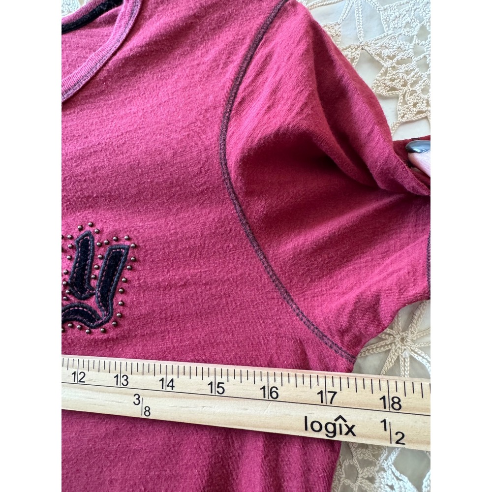 Are you getting Lucky tonight Tee Burgundy Red Studded  Logo Cotton Sz M‎ - Picture 5 of 6